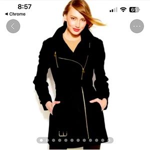 MICHAEL KORS Women’s Black polyester belted pea coat.